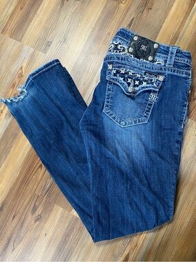 4/$16 Miss Me Bootcut Jeans